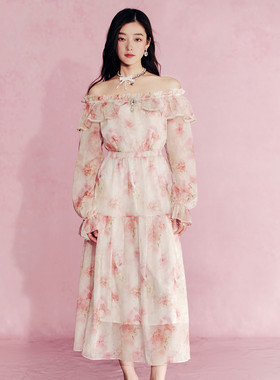 【限时直降】伊华欧秀度假连衣裙43KAQ4870