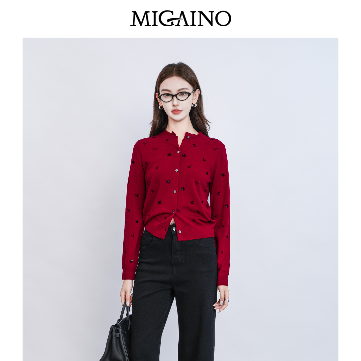 Migaino曼娅奴女装春季新款设计感圆领刺绣红色羊毛开衫MQ12JK204,女装/女士精品,毛针织衫,淘宝优惠券,粉丝福利购,淘宝优惠卷