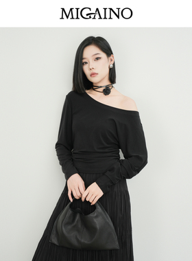 Migaino曼娅奴秋季新款性感露肩修身显瘦一字肩长袖T恤MP32RC008
