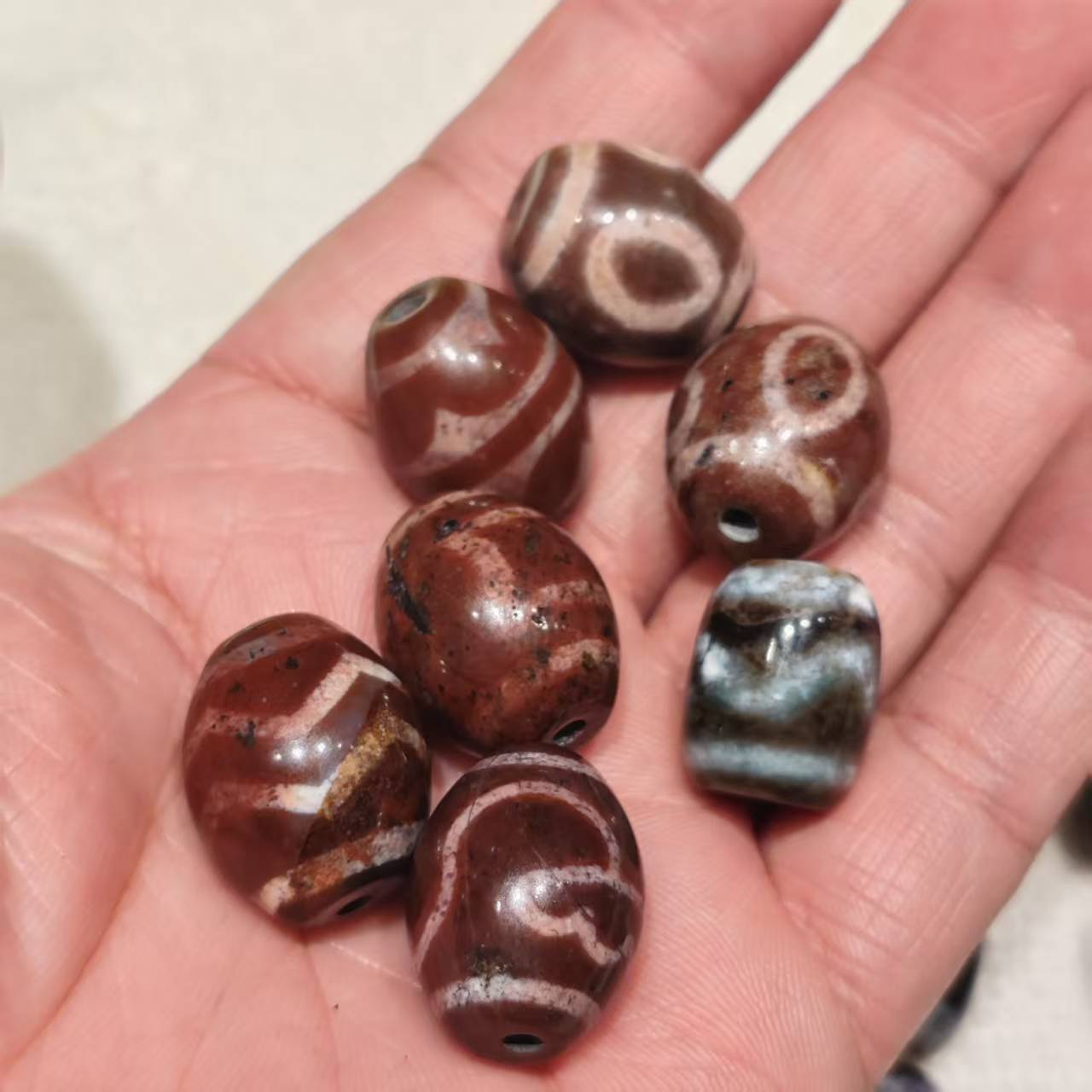 象雄朱砂达洛天珠13-28㎜红绿棕蓝色达洛珠莲花一眼天地龟甲等