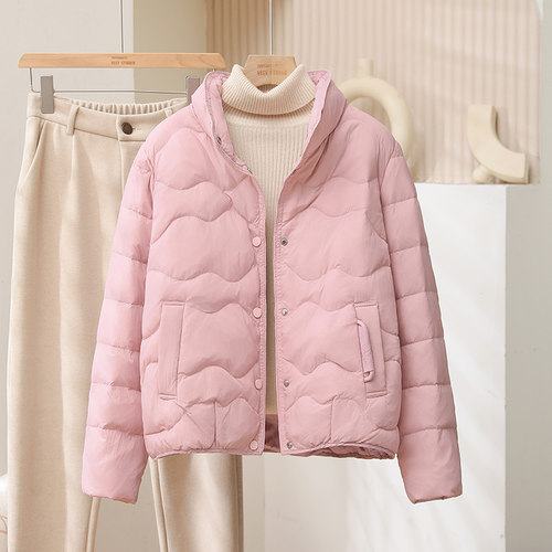 轻薄羽绒服女短款2025年新款