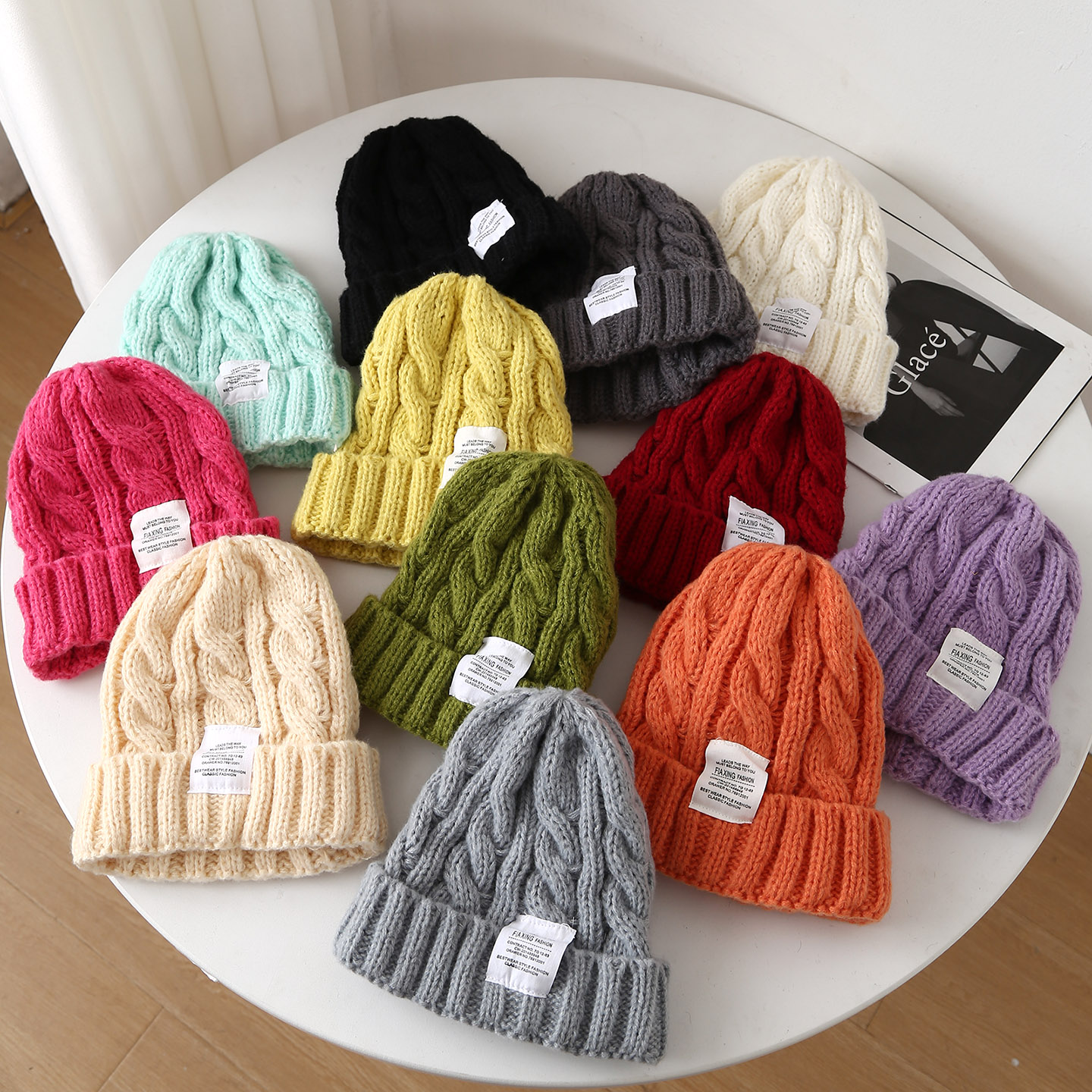 日系糖果色麻花加厚毛线帽子女冬季保暖复古休闲百搭字母标针织帽