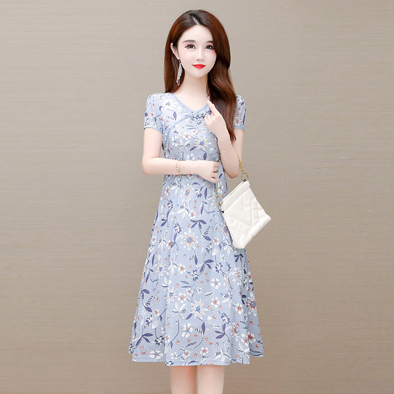 小个子显高碎花旗袍改良版连衣裙子2023年新款夏天高端洋气质高贵