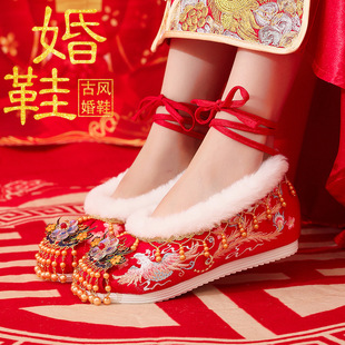 古装秀禾婚鞋新娘鞋冬天加绒古风婚礼秀禾汉服鞋绣花鞋平底布鞋女