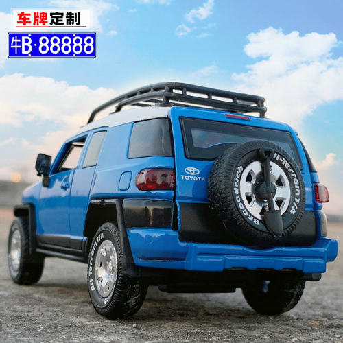 丰田fj酷路泽合金属送汽车模型
