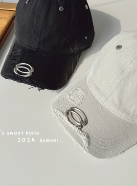 美式复古破洞字母棒球帽