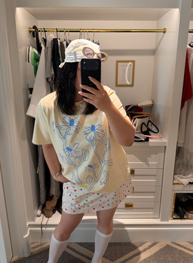 铅笔小鑫大码女装艺术感透气亲肤花朵印花宽松T恤