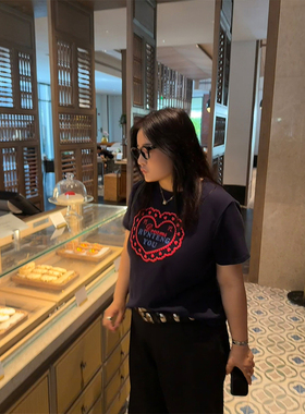 铅笔小鑫大码女装复古修身趣味爱心显瘦印花T恤短袖