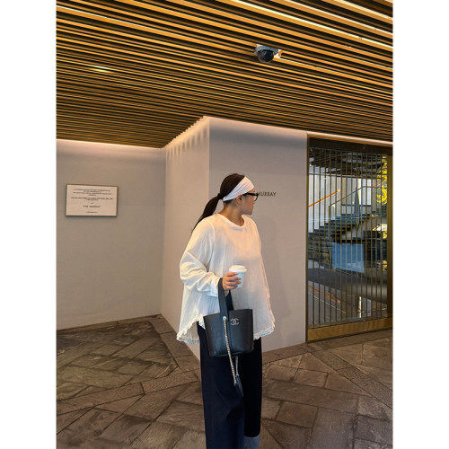 铅笔小鑫大码女装简约松弛温柔不规则木耳边褶皱T恤