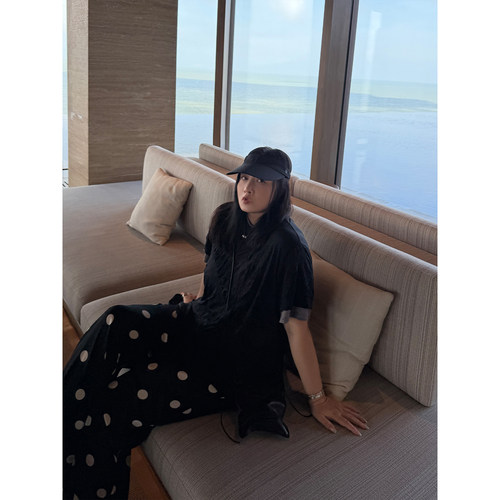 铅笔小鑫大码女装松弛透气休闲垂感褶皱撞色假两件T恤