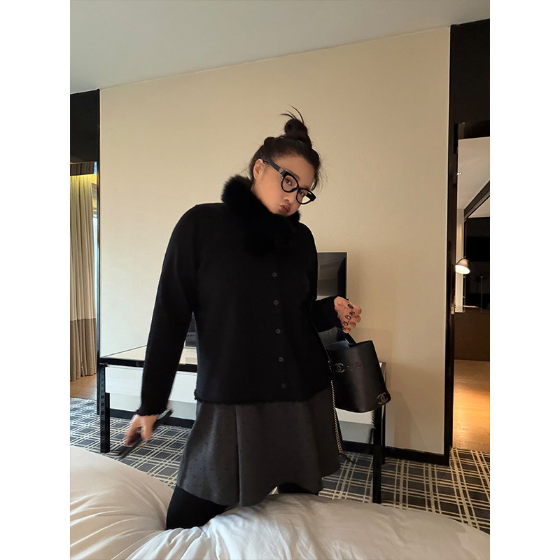 铅笔小鑫大码女装软糯亲肤弹力修身显瘦木耳边小众设计针织开衫,女装/女士精品,大码内搭,淘宝优惠券,粉丝福利购,淘宝优惠卷