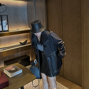 铅笔小鑫大码女装百搭拼皮口袋连帽拉链外套胖MM简约秋冬夹克