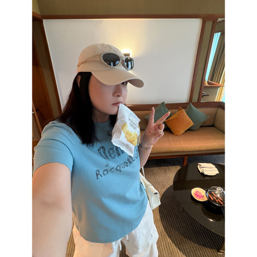 铅笔小鑫大码女装超柔早夏氧气休闲字母显瘦印花T恤