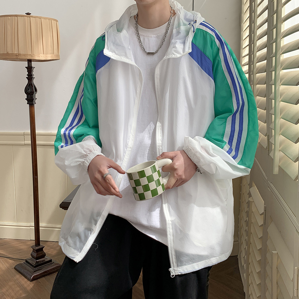 夏季宽松薄款潮流拼色连帽防晒服防晒衣F06特批P45控68,男装防晒衣,电商A247