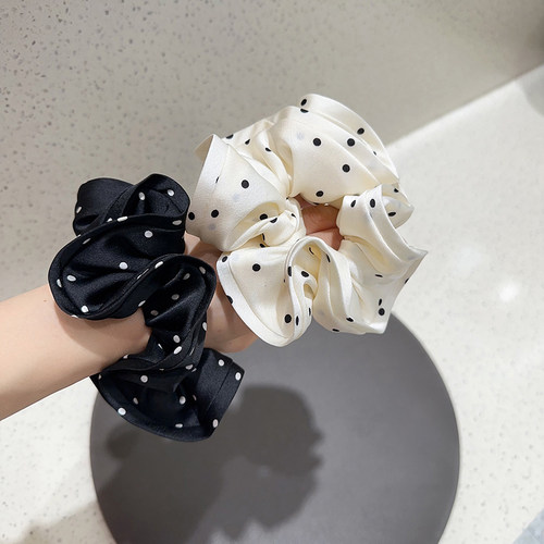 缎面花苞大肠发圈丸子头头绳发饰
