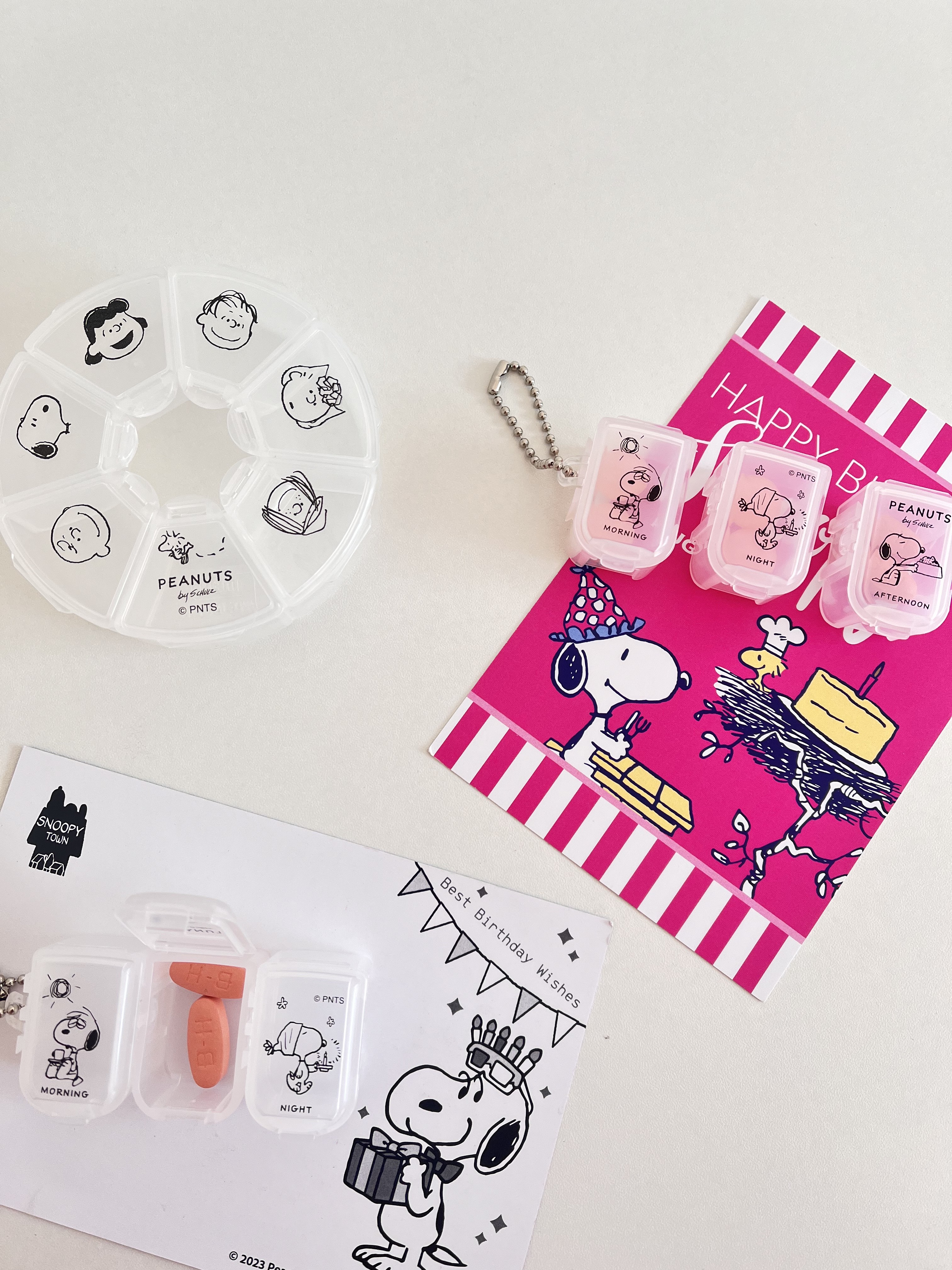 LLM｜日本制采购snoopy史努比三格药盒随身便携可拆分单个收纳盒