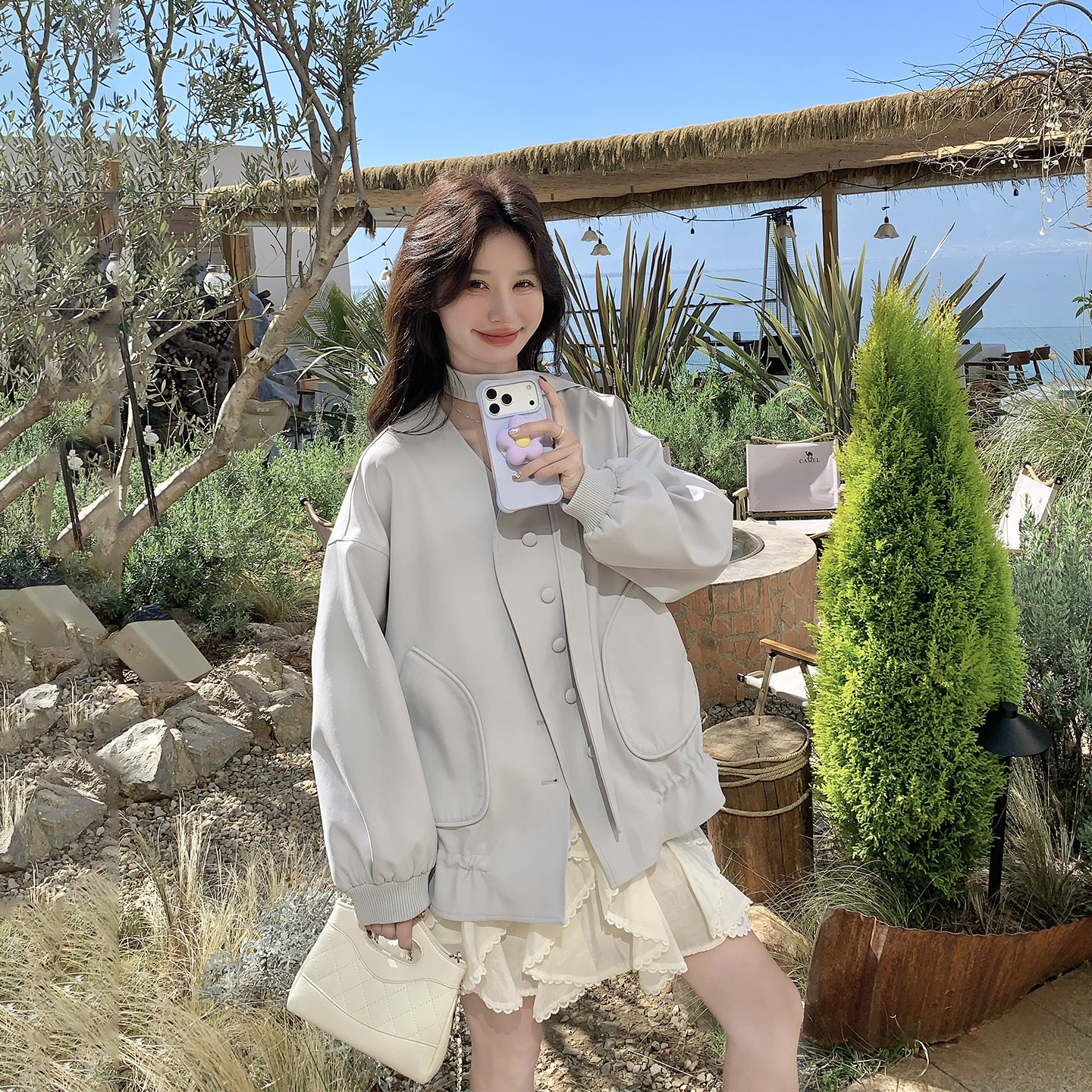 休闲浅蓝色V领外套女春季2025新