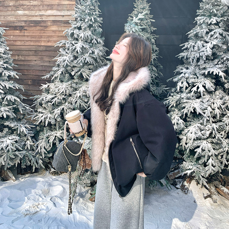 两面穿毛毛连帽黑色派克服女冬季