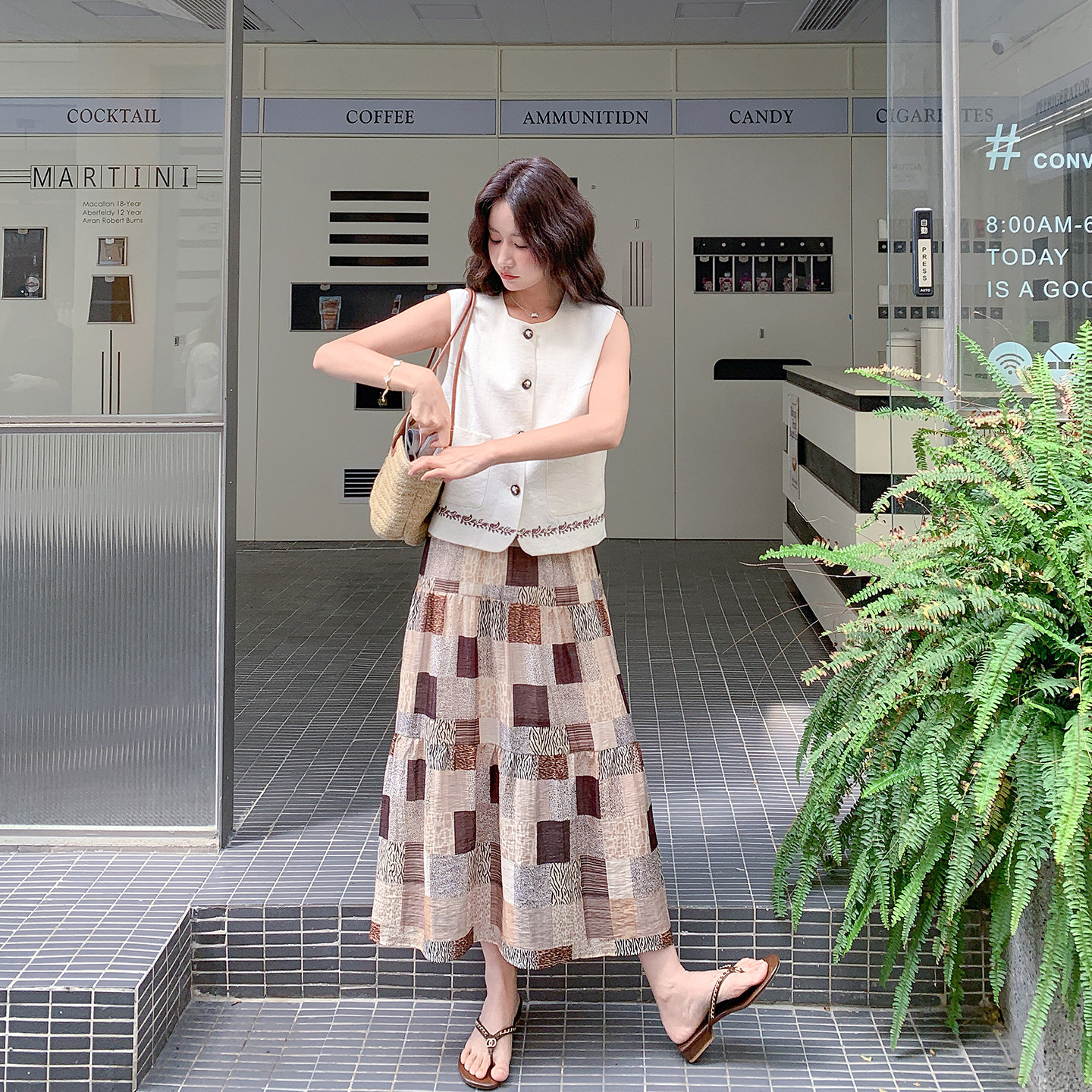 绣花马甲格子吊带连衣裙套装夏季