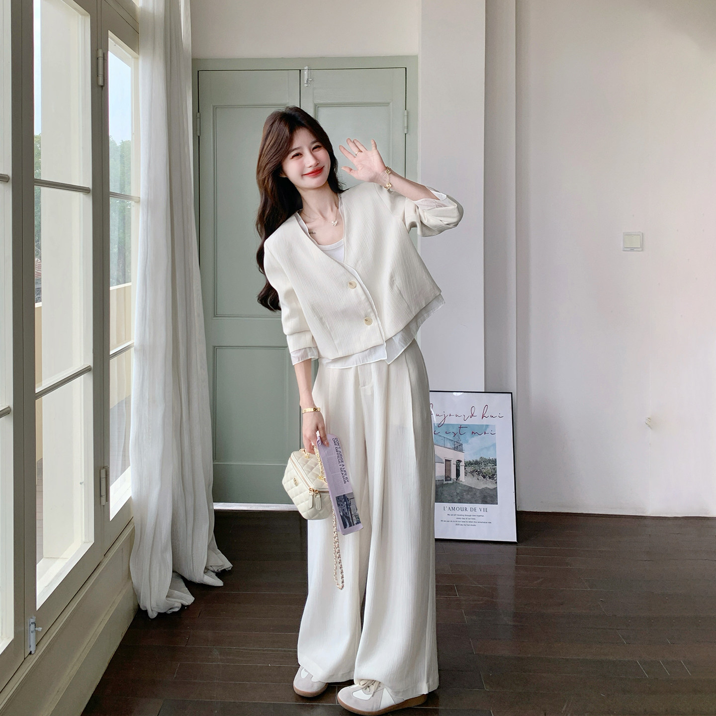 轻熟小众不撞款米白色套装女春季2026新款巨好看西装阔腿裤两件套