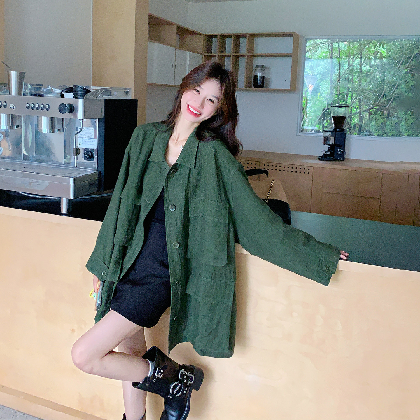 超好看宽松休闲军绿色外套女春季2026新款中长款今年流行爆款夹克