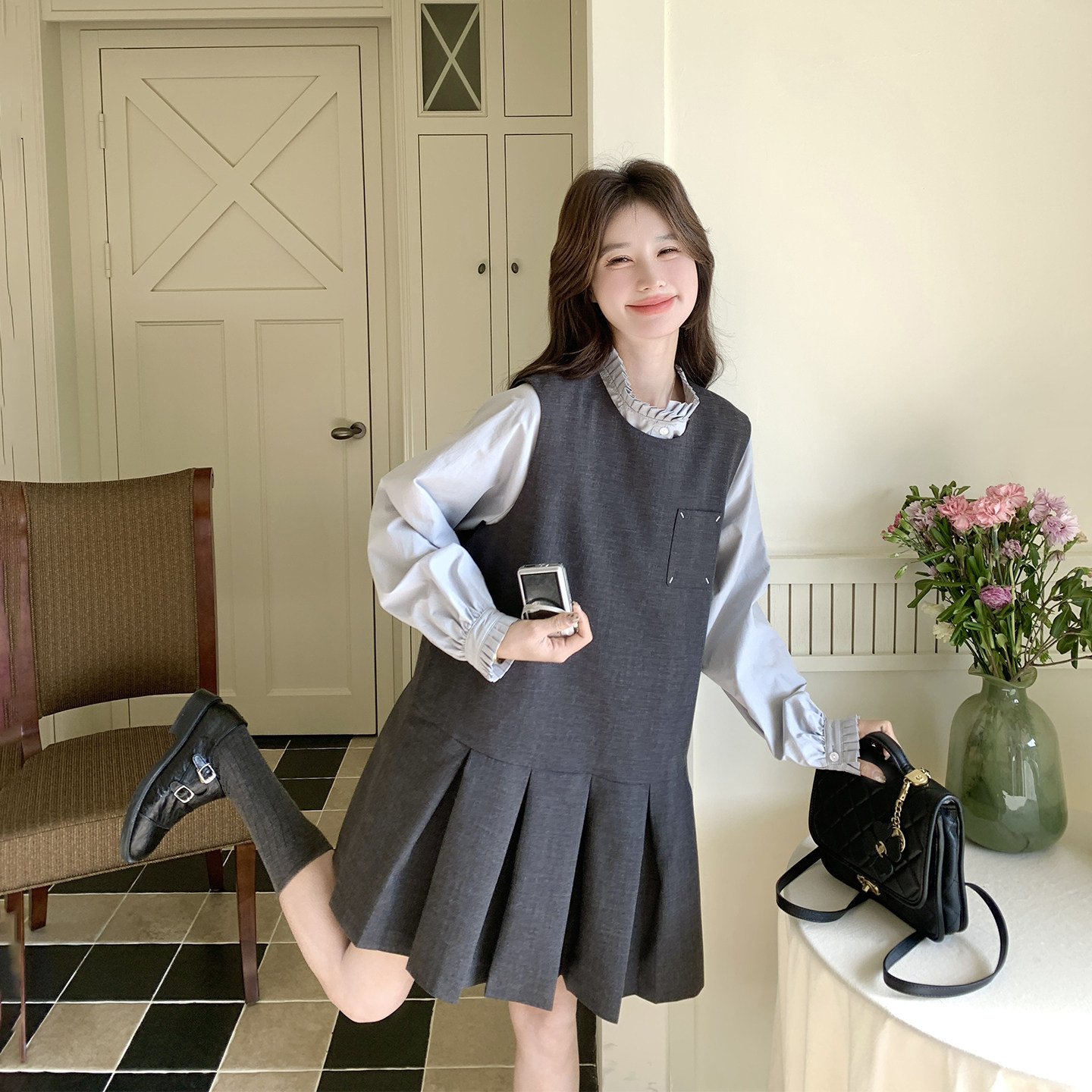 氛围感减龄灰色背心百褶连衣裙套装女春季2026新款甜美衬衫两件套