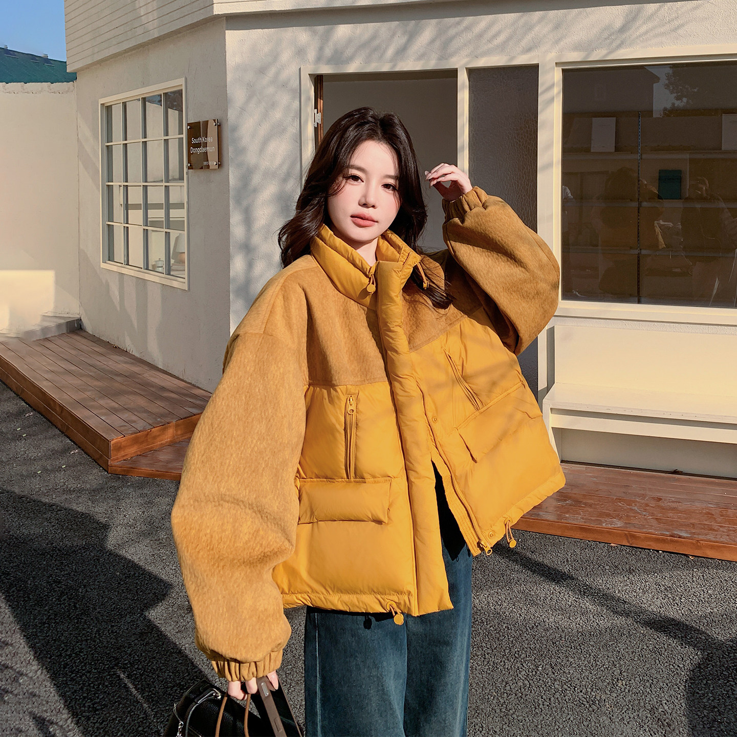 黄色拼接立领短款90羽绒服女冬季2025新款今年流行爆款小个子外套