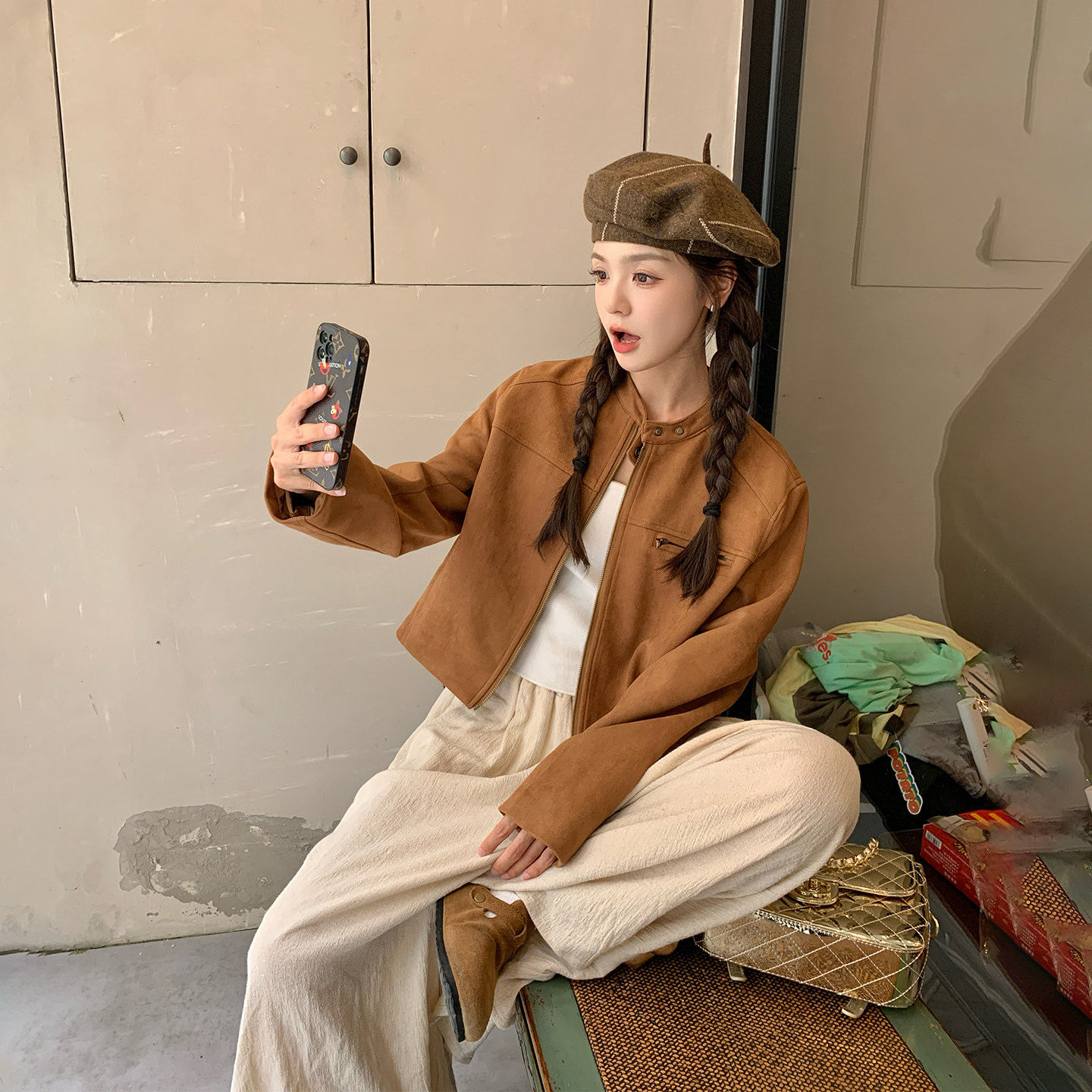 卡其色麂皮绒短外套女春季2026新款小个子今年流行爆款巨好看夹克