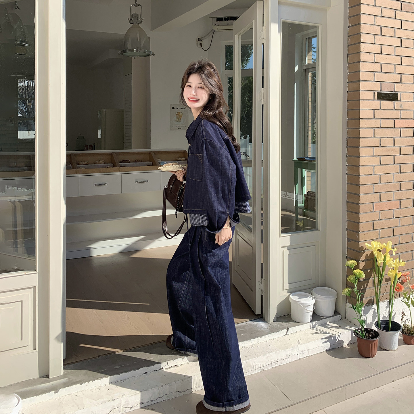 ootd穿搭深蓝色格子拼接牛仔套装女春季2026新款外套阔腿裤两件套