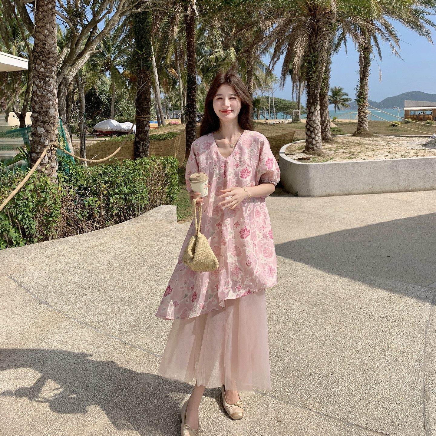 假两件拼接粉色碎花V领连衣裙女