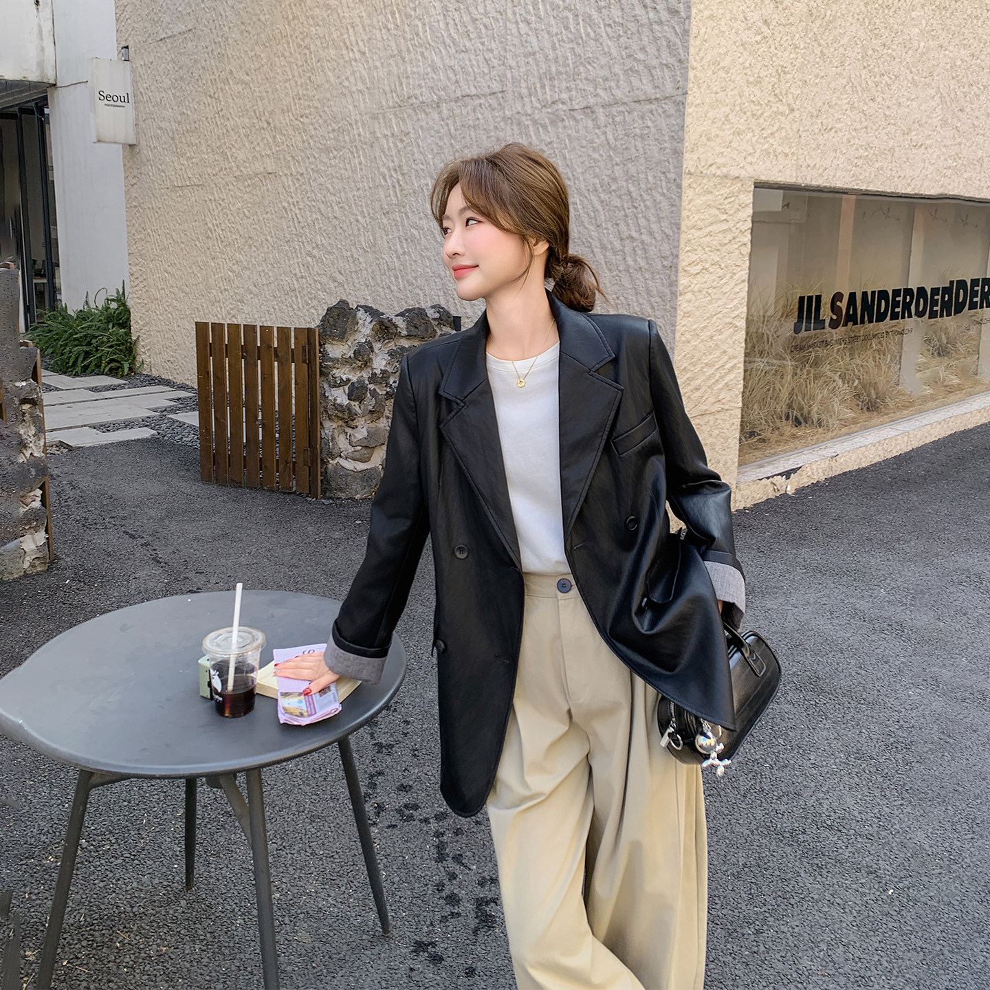 复古设计感西装黑色皮衣外套女春