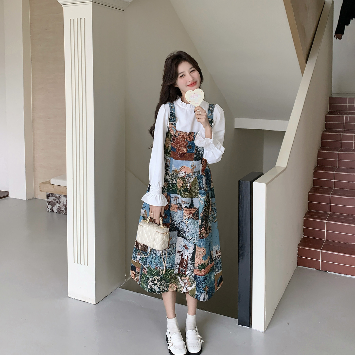 复古文艺范油画背心连衣裙套装女春季2026新款可盐可甜衬衫两件套