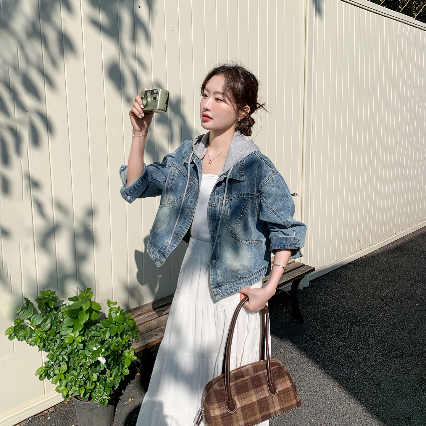 学院风假两件拼接连帽牛仔外套女春季2026新款高级感小个子短夹克