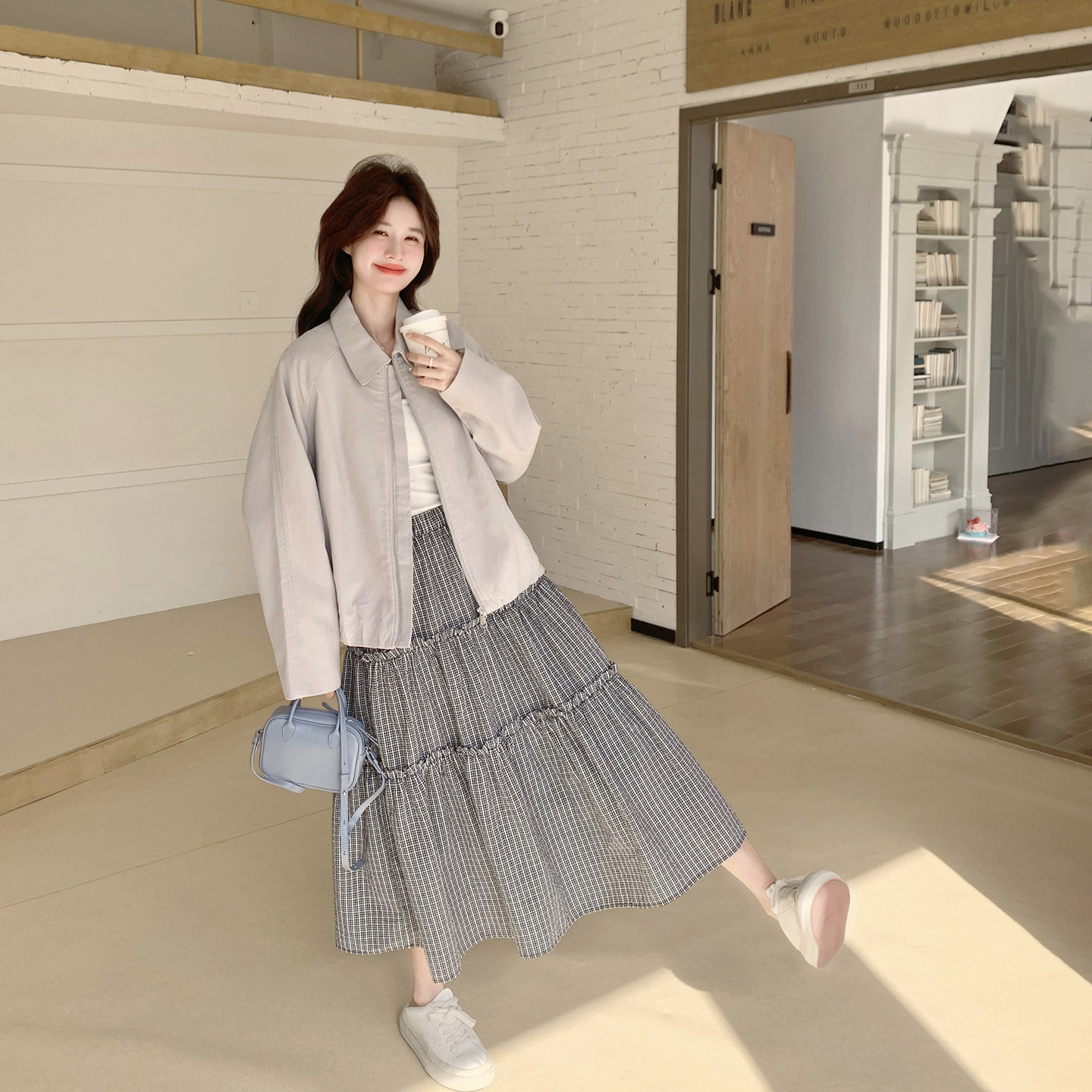 巨好看今年流行爆款休闲套装女春季2026新款外套格子半身裙两件套