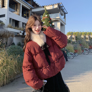 红色甜美漂亮短款木耳拼接羽绒服女冬季2025新款真毛领超好看外套