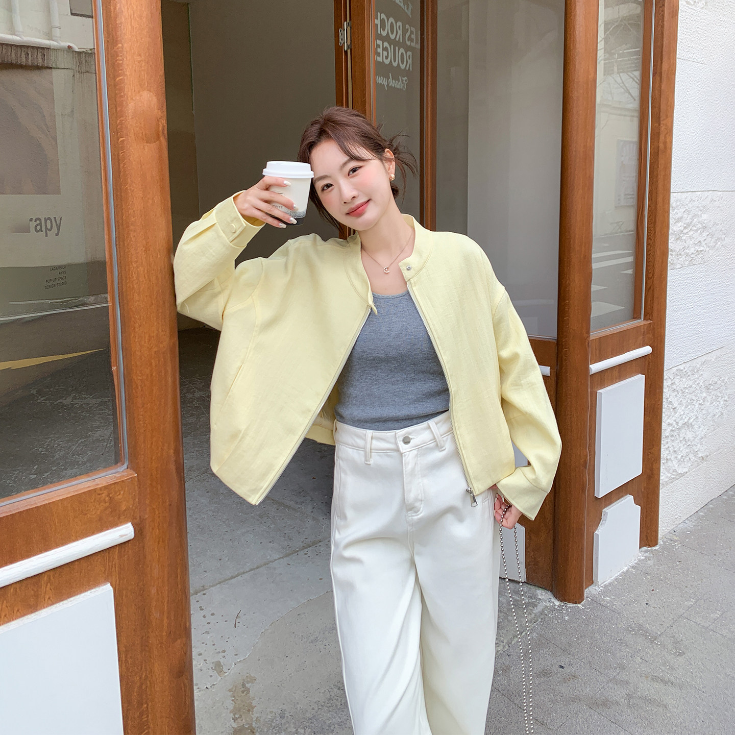 休闲洋气黄色立领短款外套女春季2026新款巨好看高级感小个子夹克