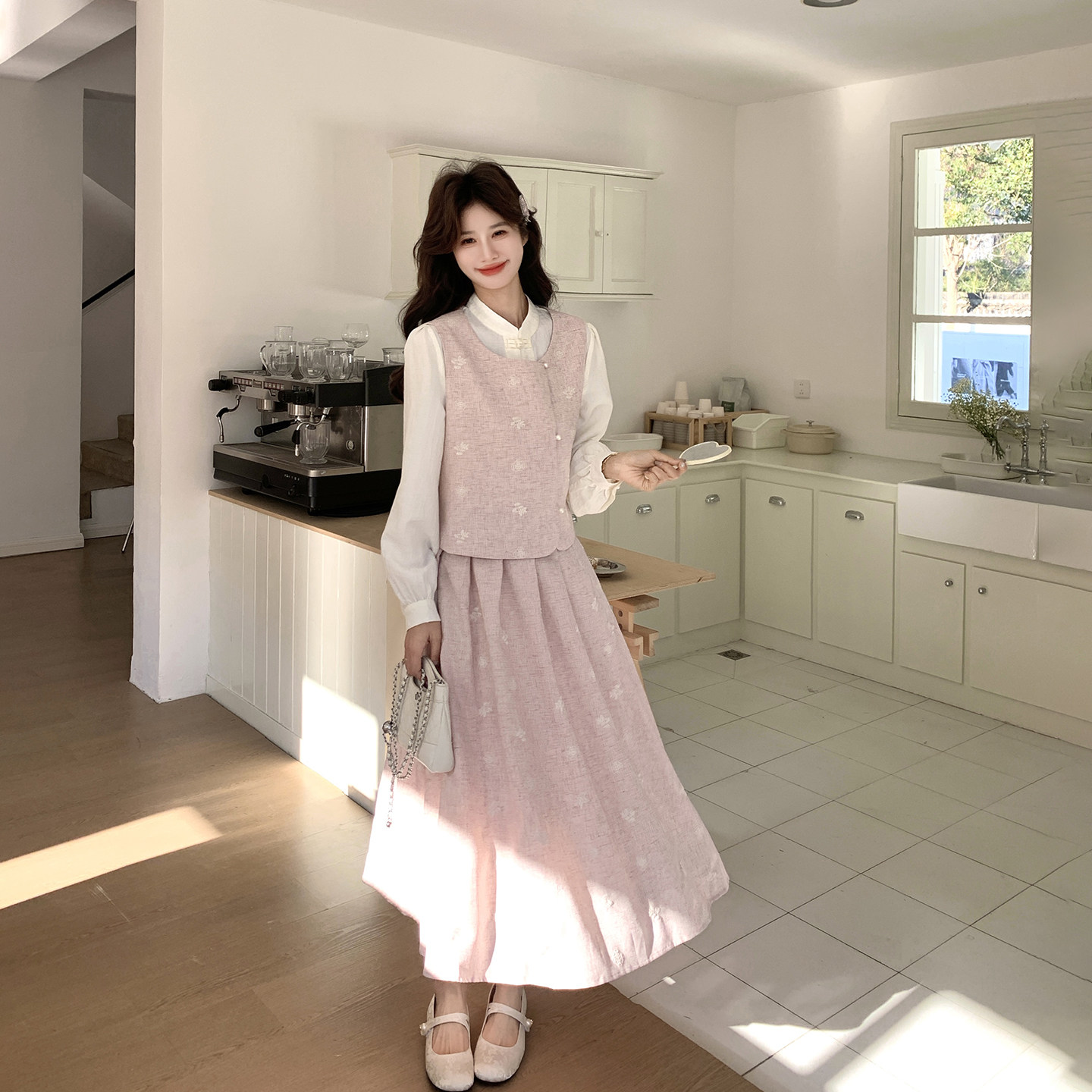 新中式国风粉色刺绣马甲半身裙套装女春季2026新款减龄衬衫三件套