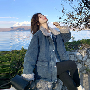 设计感羊羔毛拼接牛仔羽绒服女冬季2025新款中长款加厚高级感外套