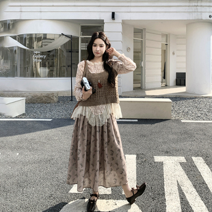 大方得体穿搭针织马甲打底衫套装女春季2026新款印花半身裙三件套