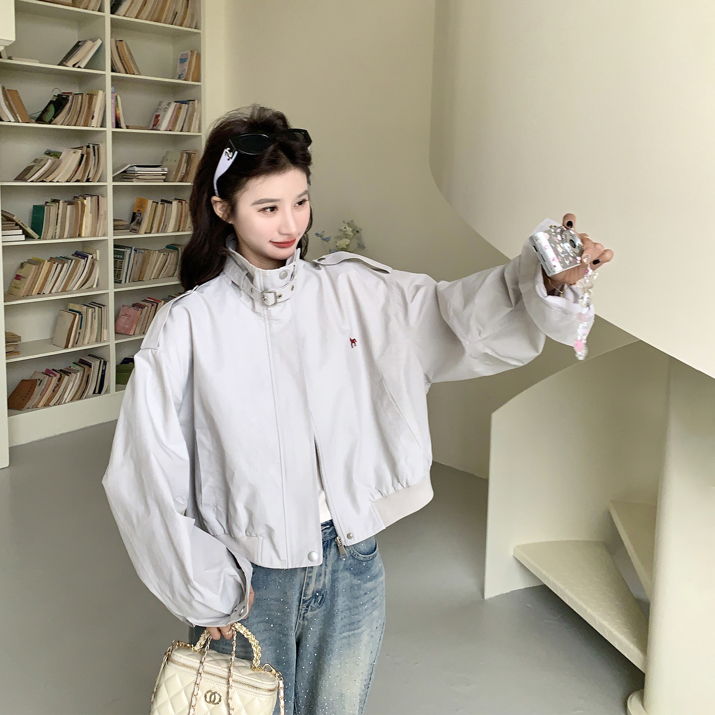 休闲刺绣减龄立领超火短款外套女春季2026新款小个子流行爆款夹克