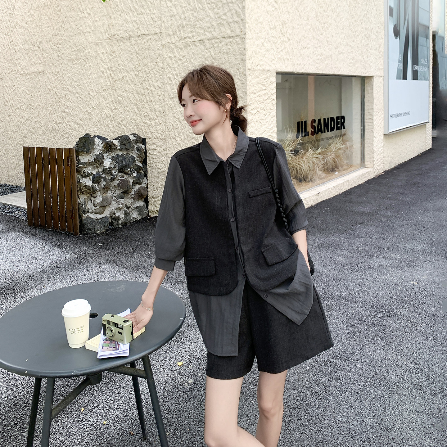 深灰色假两件拼接衬衫短裤套装女春季2026新款一整套小个子两件套