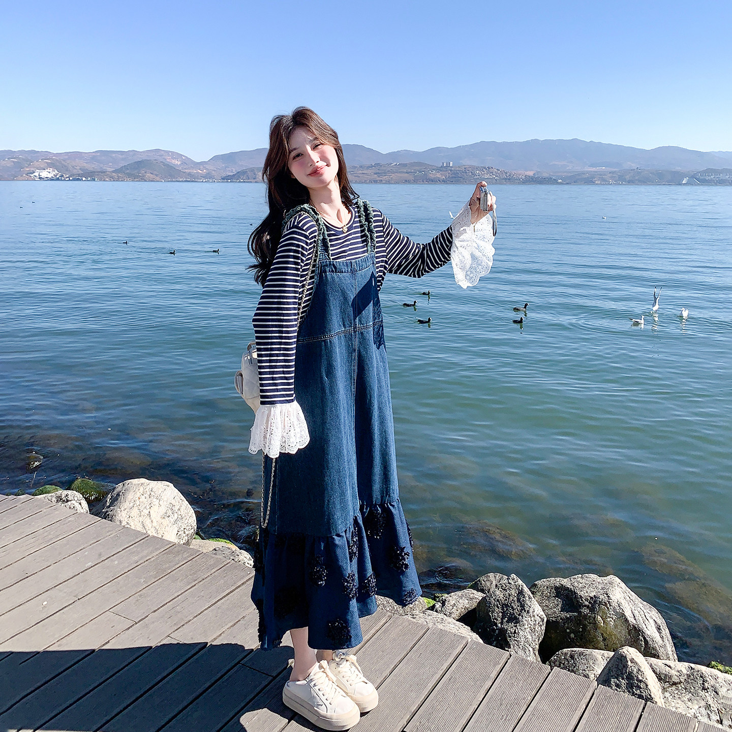 减龄超火条纹T恤牛仔背带连衣裙套装女春季2026新款巨好看两件套