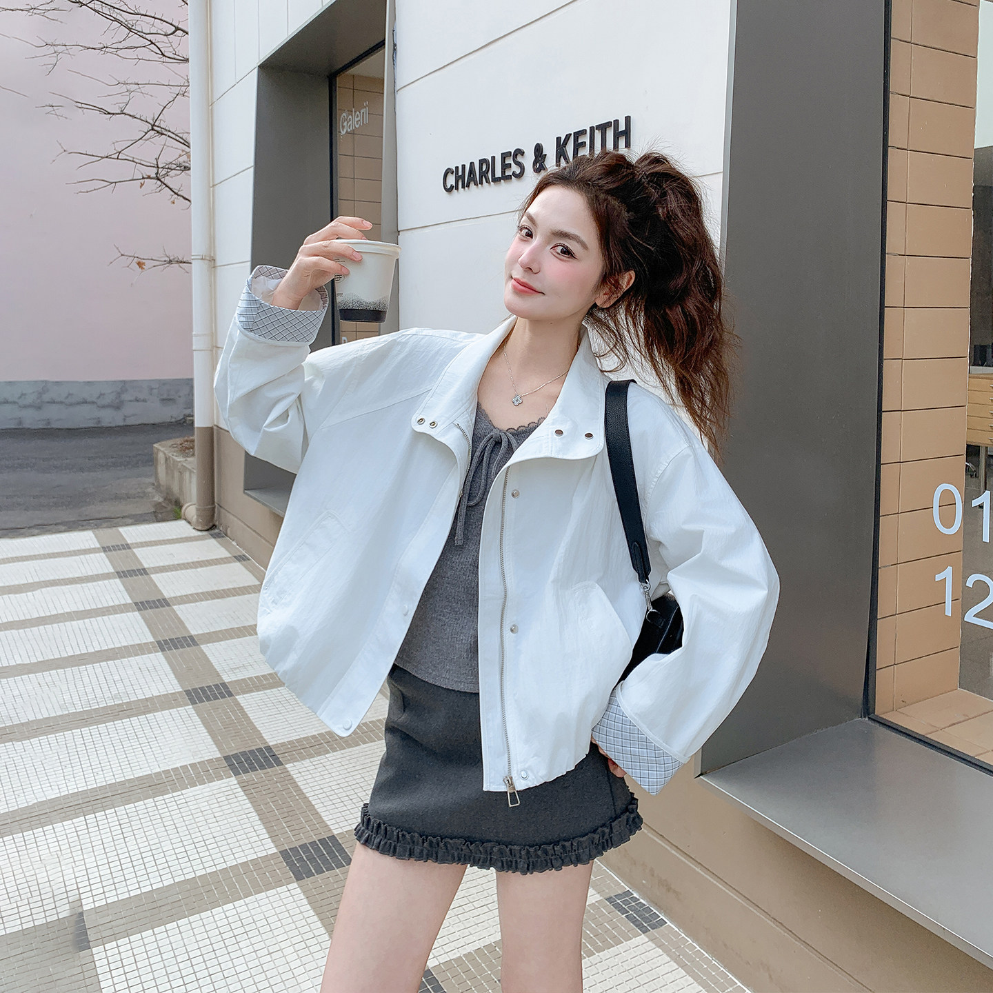 休闲减龄超火浅蓝色立领短外套女春季2026新款韩系小个子宽松夹克