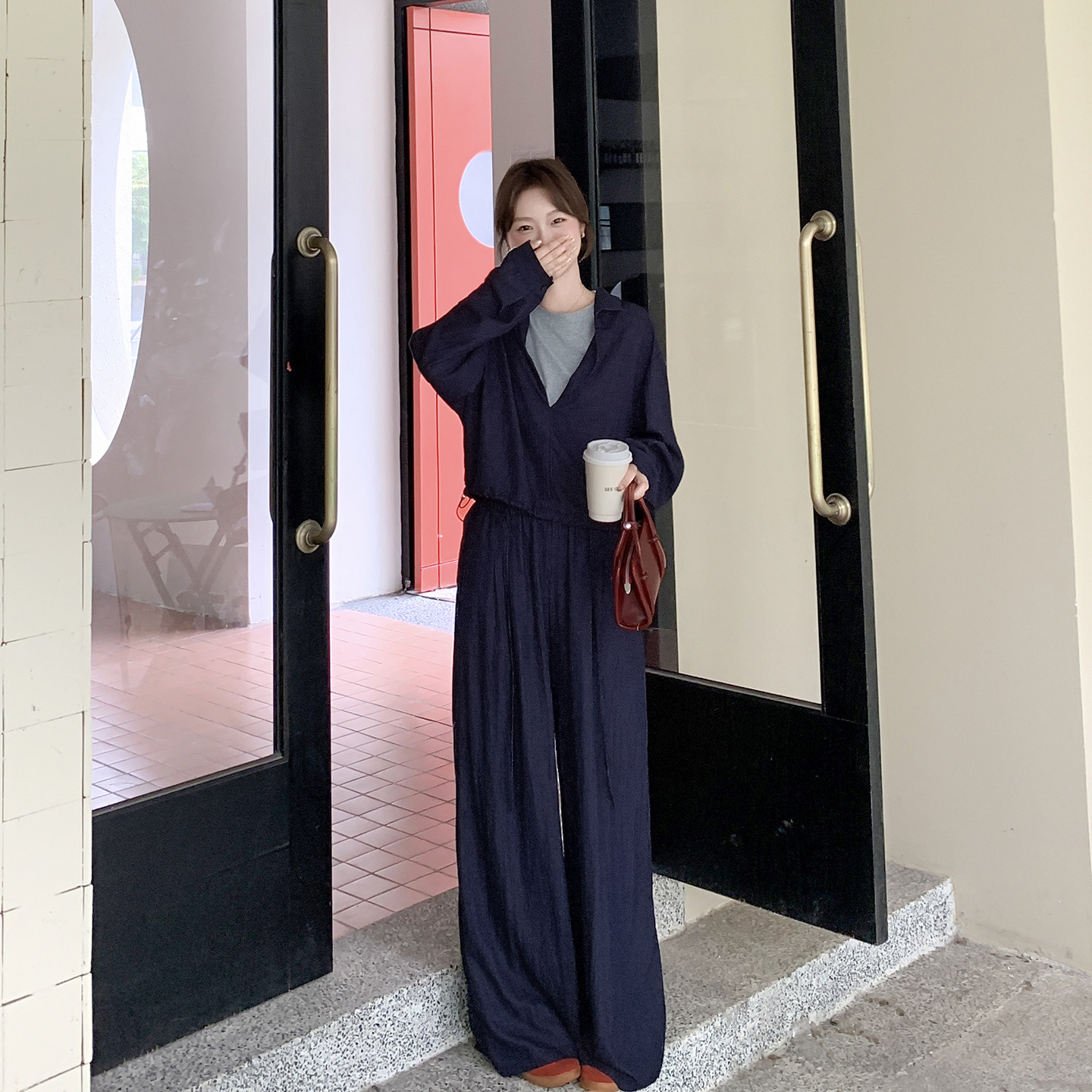 藏青色假两件拼接衬衫套装女春季2026新款韩系一整套阔腿裤两件套,女装/女士精品,时尚套装,淘宝优惠券,粉丝福利购,淘宝优惠卷