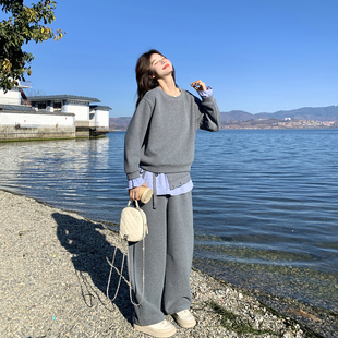 休闲气质灰色格子拼接卫衣长裤套装女冬季2026新款加绒加厚三件套