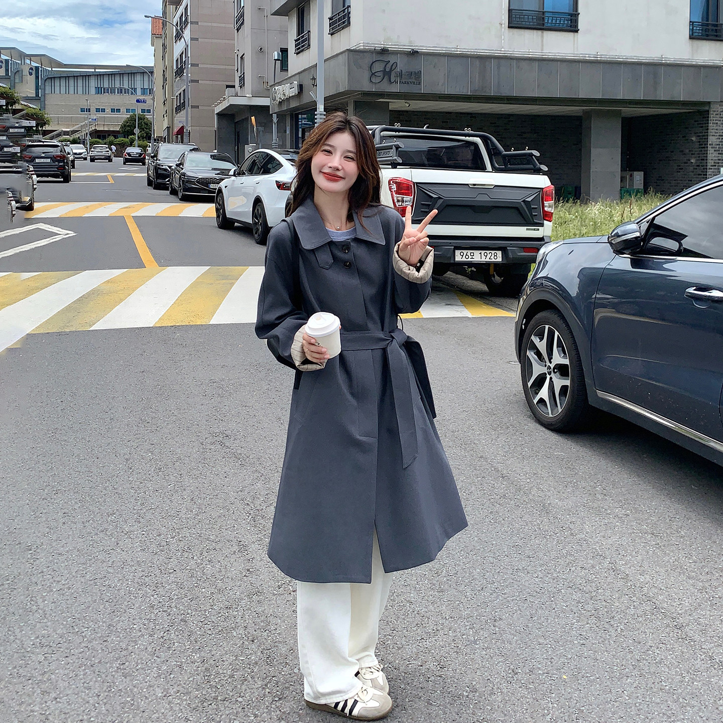 今年流行爆款灰色长款风衣外套女春季2026新款收腰显瘦巨好看大衣