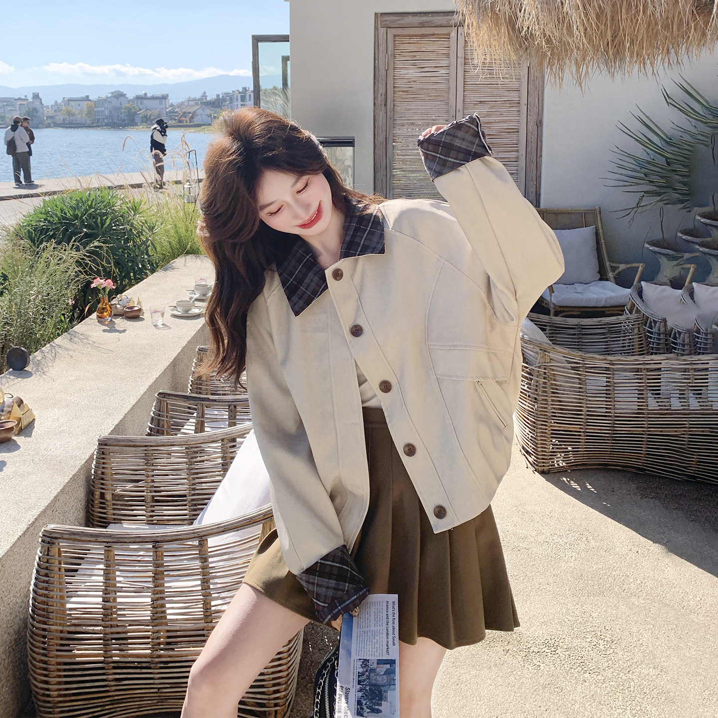 复古格纹拼接翻领短款小个子外套女春季2026新款今年流行爆款夹克