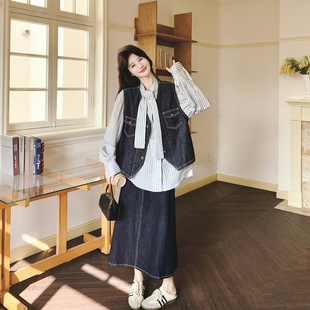复古设计感牛仔马甲套装女春季2026新款减龄条纹衬衫半身裙三件套