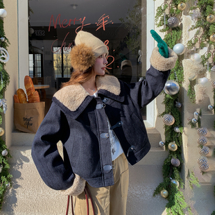 羊羔毛大翻领短款牛仔羽绒服女冬季2025新款小个子复古白鸭绒外套