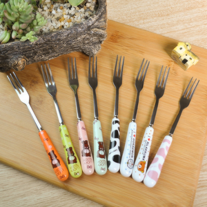 创意陶瓷手柄水果叉不锈钢时尚水果签 韩式西餐小叉子甜品点心叉